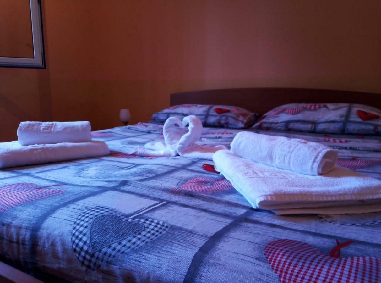 Lillo'S House Villa Чефалу Екстериор снимка